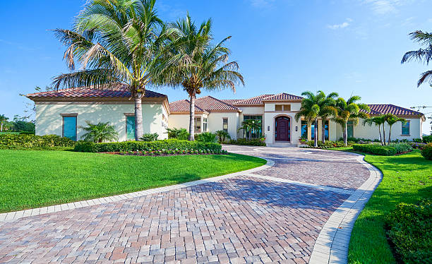 Best Driveway Paving Contractor  in Cottage Grove, WI